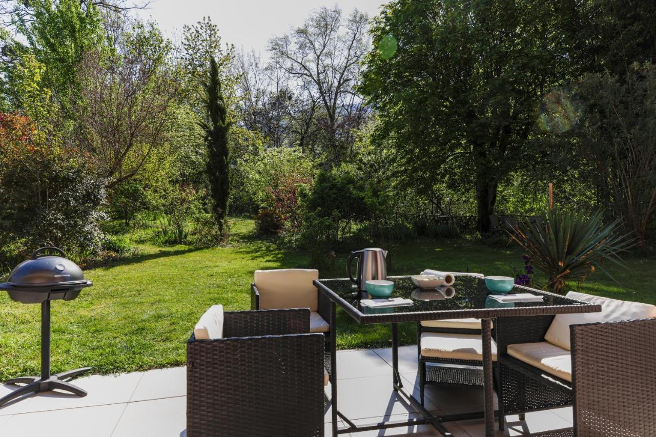 Rare, cosy studio terrasse au coeur de St-Jorioz Saint-Jorioz Buitenkant foto