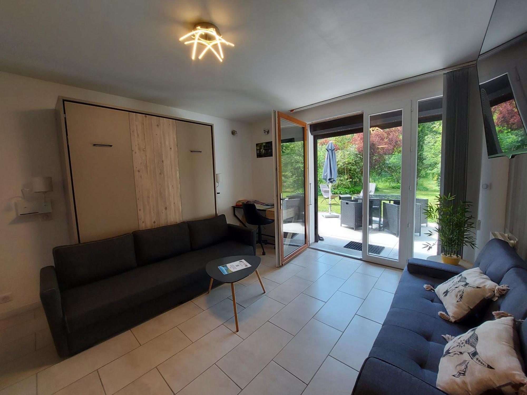 Rare, cosy studio terrasse au coeur de St-Jorioz Saint-Jorioz Buitenkant foto